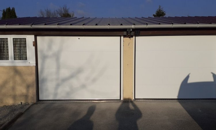 Pose de portes de garage à Pontcharra