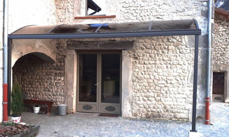 Fabrication et pose de pergolas fixes à Chambéry